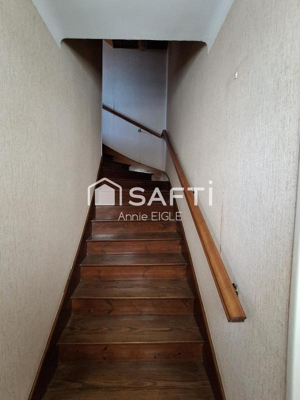 Maison - 95 m² - 6 pièces