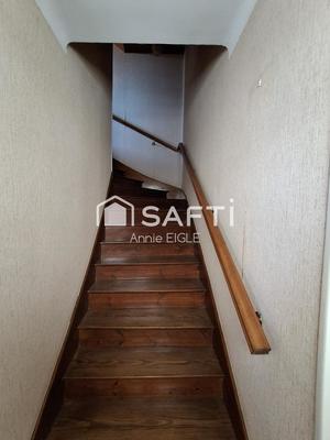 Maison - 95 m² - 6 pièces