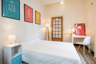 Chambre - 14 m² - 8 pièces