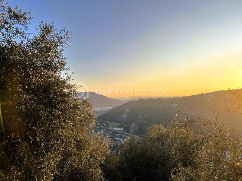 Maison traditionnelle - 140 m² - 4 pièces