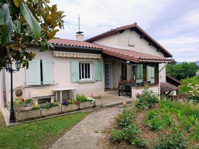 Propriété - 128 m² - 5 pièces