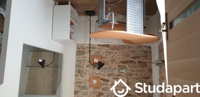 Chambre - 16 m² - 1 pièce