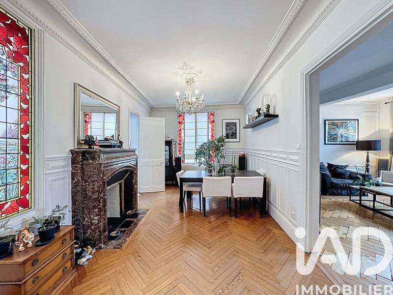 Appartement - 177 m² - 7 pièces