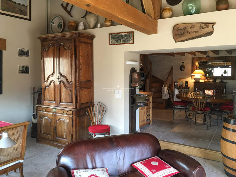 Maison - 109 m² - 5 pièces