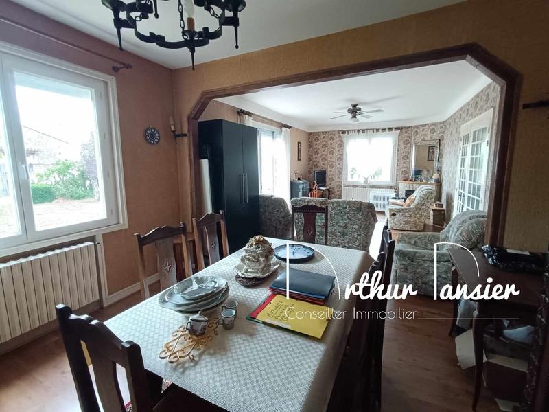 Maison - 122 m² - 4 pièces