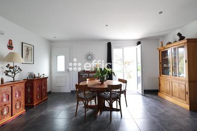 Villa - 111 m² - 4 pièces