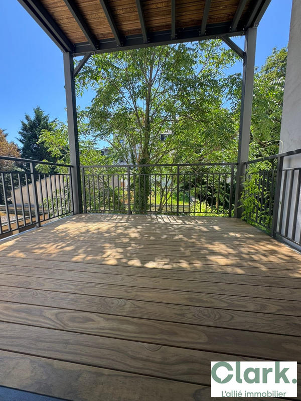 Appartement - 94 m² - 3 pièces