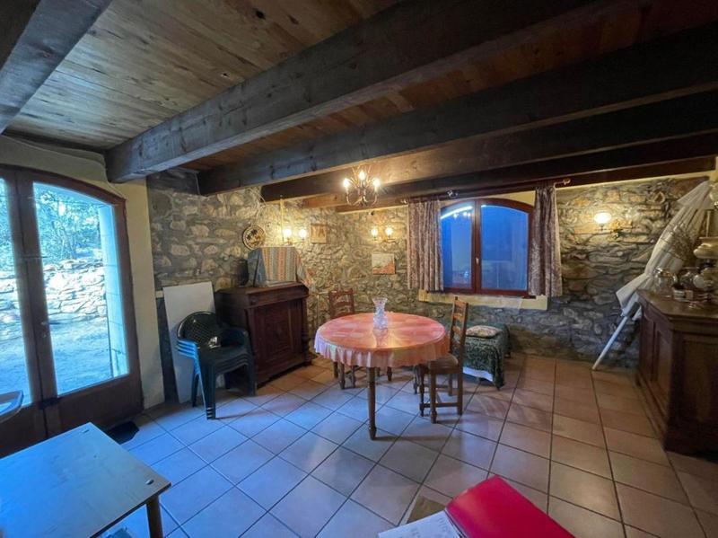 Maison - 176 m² - 8 pièces