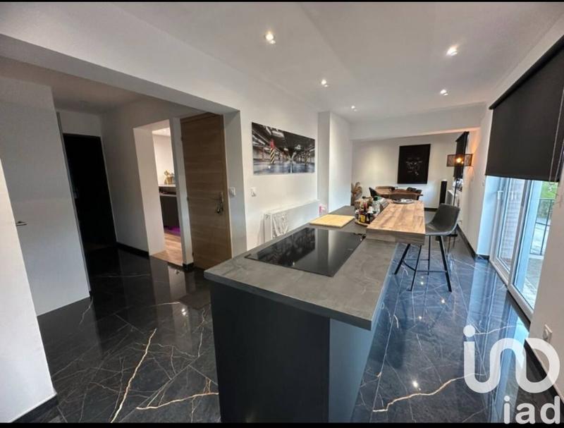 Maison - 135 m² - 5 pièces