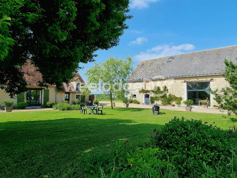 Maison ancienne - 365 m² - 12 pièces