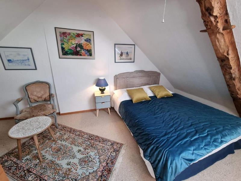 Maison - 212 m² - 7 pièces