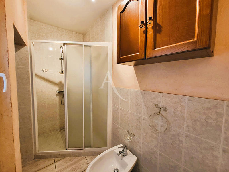 Appartement - 79 m² - 3 pièces