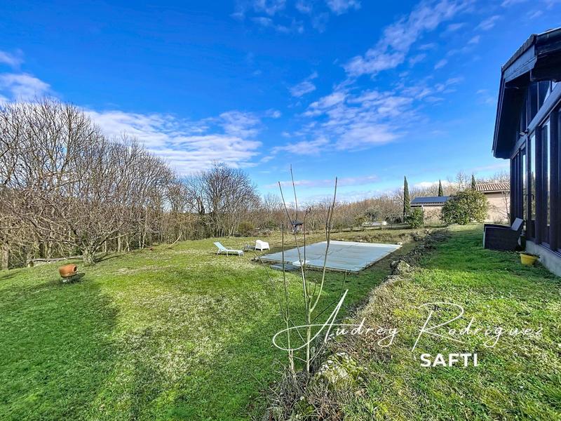 Maison - 164 m² - 6 pièces