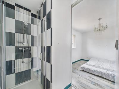 Maison - 129 m² - 6 pièces