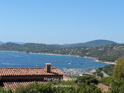 Terrain constructible - 1 000 m²