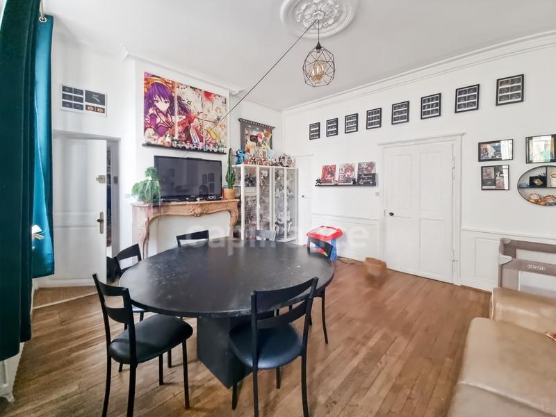 Immeuble - 160 m² - 4 pièces