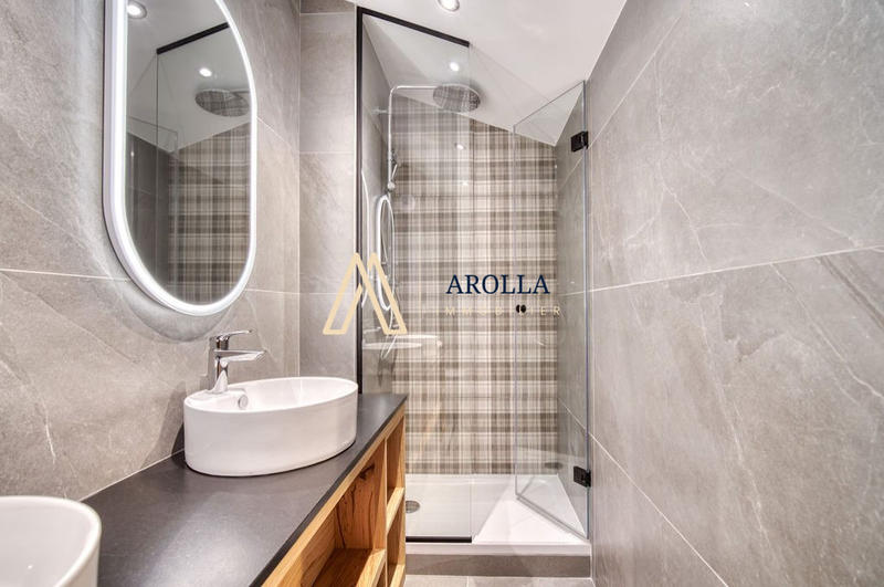 Duplex - 77 m² - 4 pièces