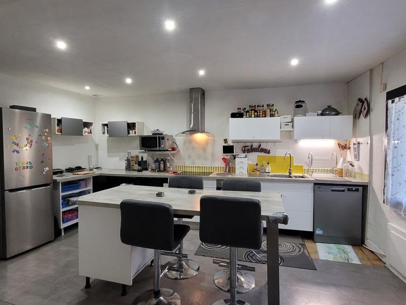 Maison de village - 195 m² - 7 pièces