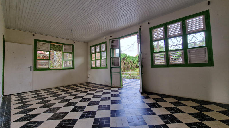 Maison - 140 m² - 4 pièces