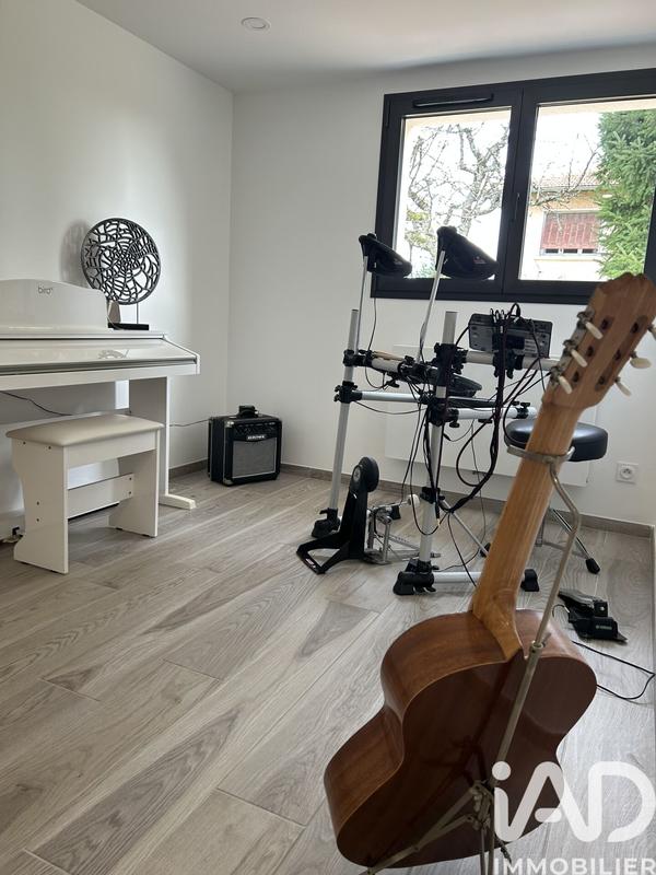 Maison - 147 m² - 4 pièces