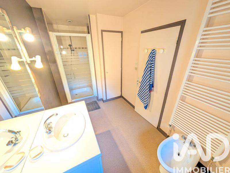 Maison de village - 208 m² - 7 pièces