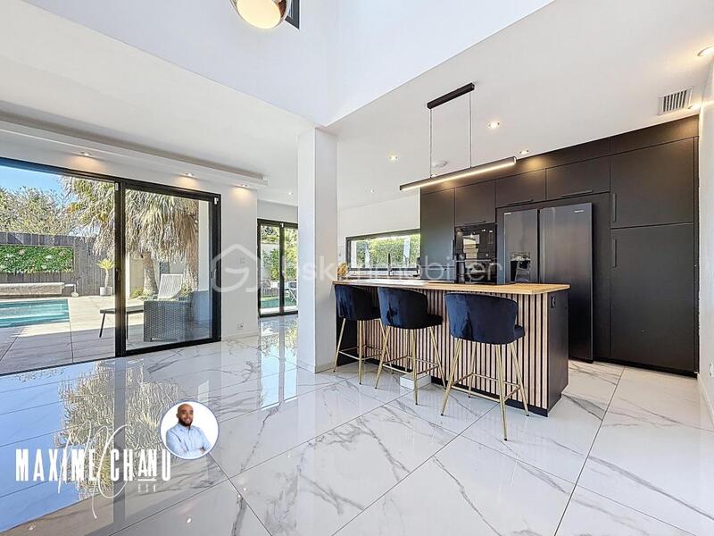 Maison - 160 m² - 6 pièces