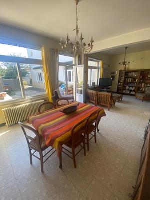 Maison - 186 m² - 6 pièces