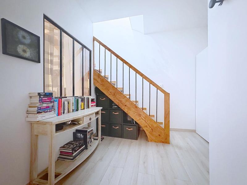 Appartement - 90 m² - 4 pièces