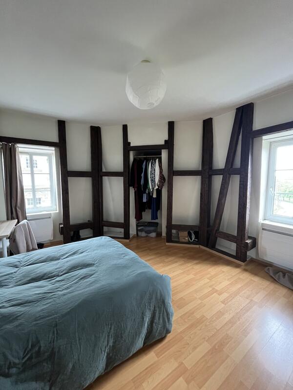 Appartement - 82 m² - 3 pièces