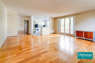 Appartement - 111 m² - 5 pièces