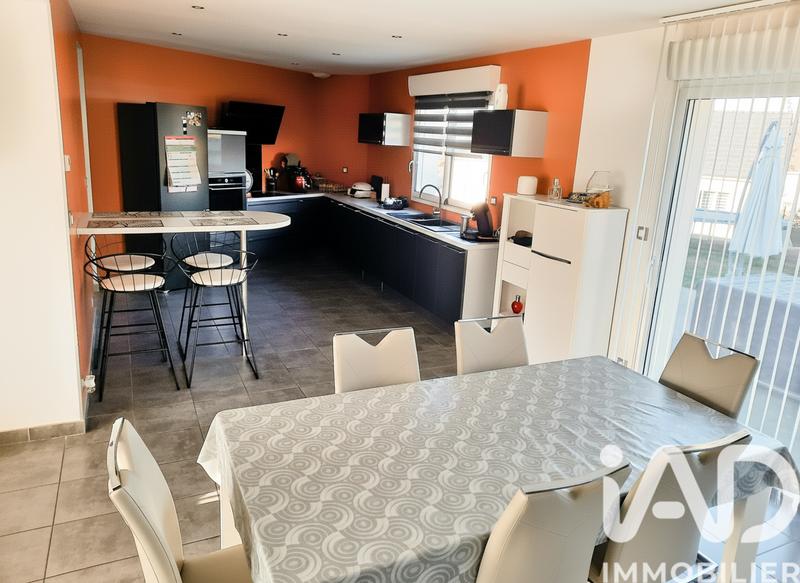 Maison de village - 114 m² - 5 pièces