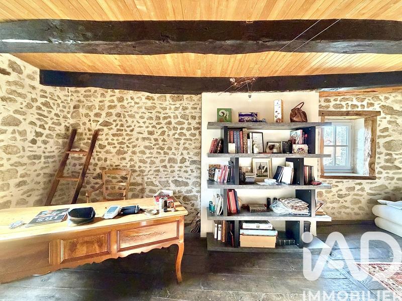 Maison - 198 m² - 5 pièces