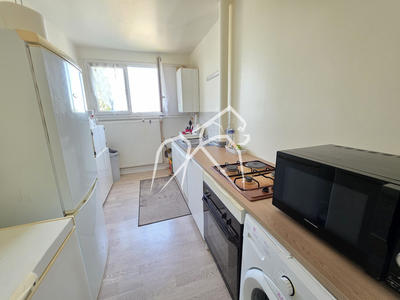 Appartement - 76 m² - 4 pièces