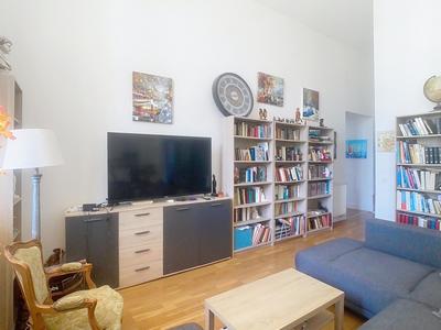 Appartement - 110 m² - 4 pièces