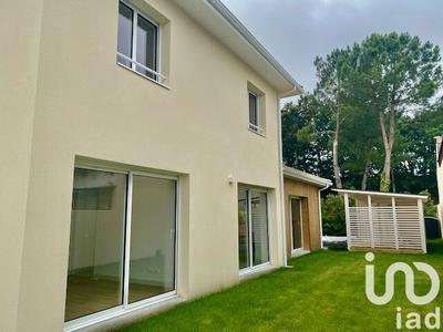 Maison - 128 m² - 5 pièces