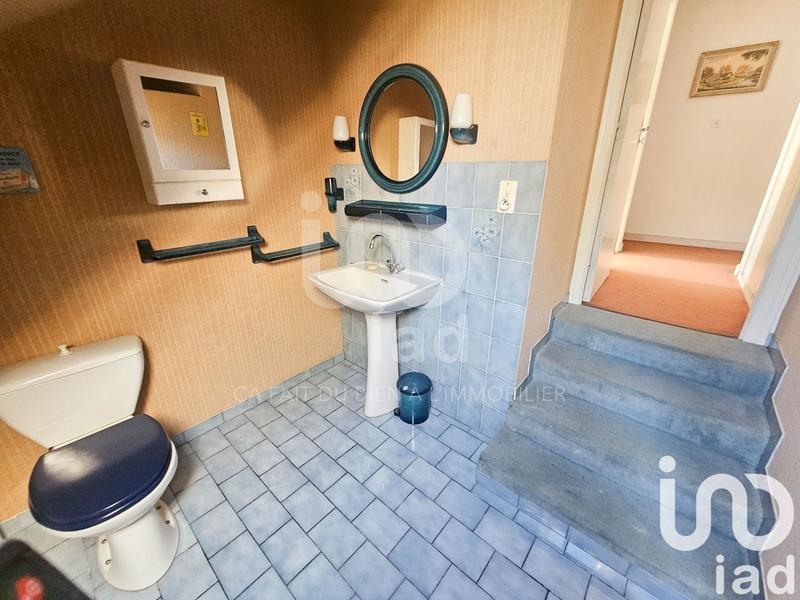 Maison - 196 m² - 9 pièces