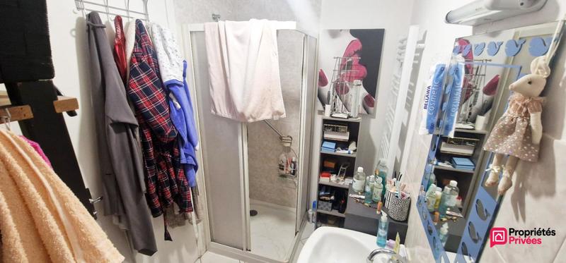 Immeuble - 90 m² - 4 pièces