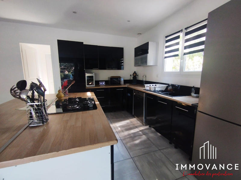 Maison - 120 m² - 5 pièces