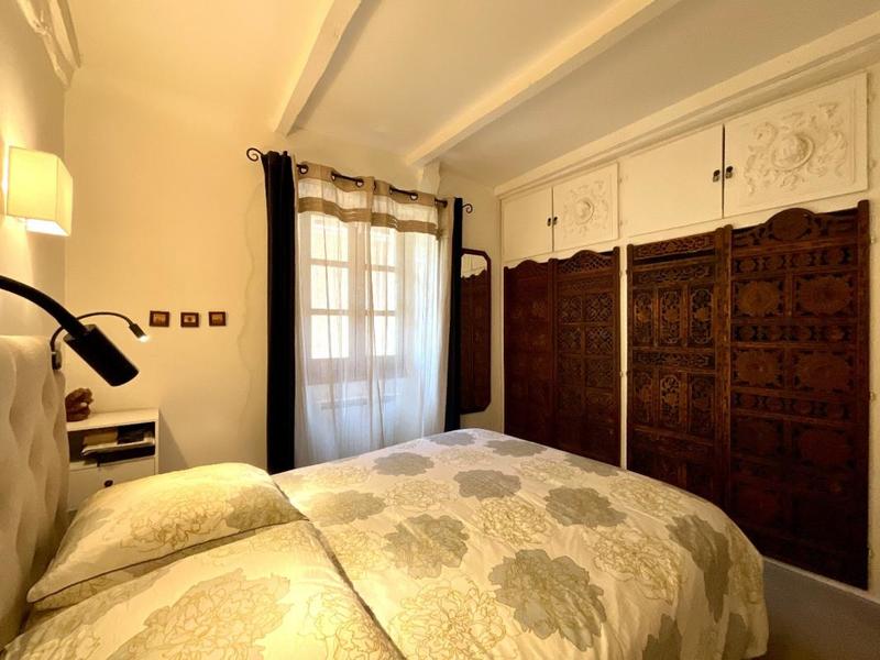 Demeure - 140 m² - 9 pièces