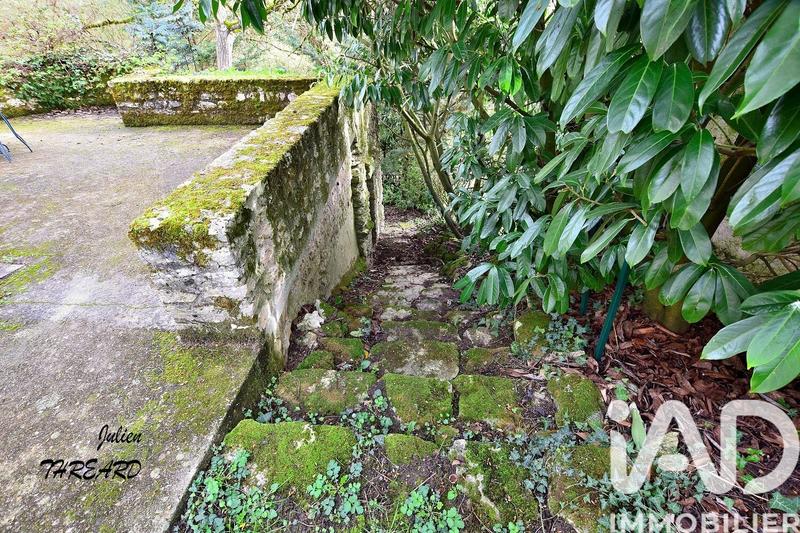 Maison - 225 m² - 6 pièces