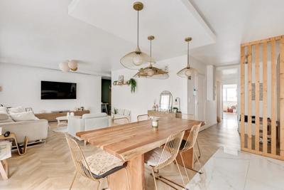 Appartement - 115 m² - 4 pièces