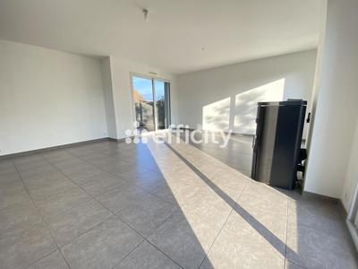 Maison - 81 m² - 4 pièces