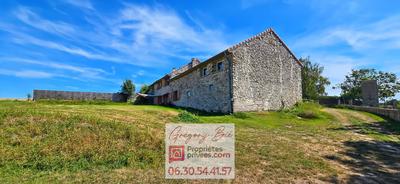 Maison - 235 m² - 6 pièces