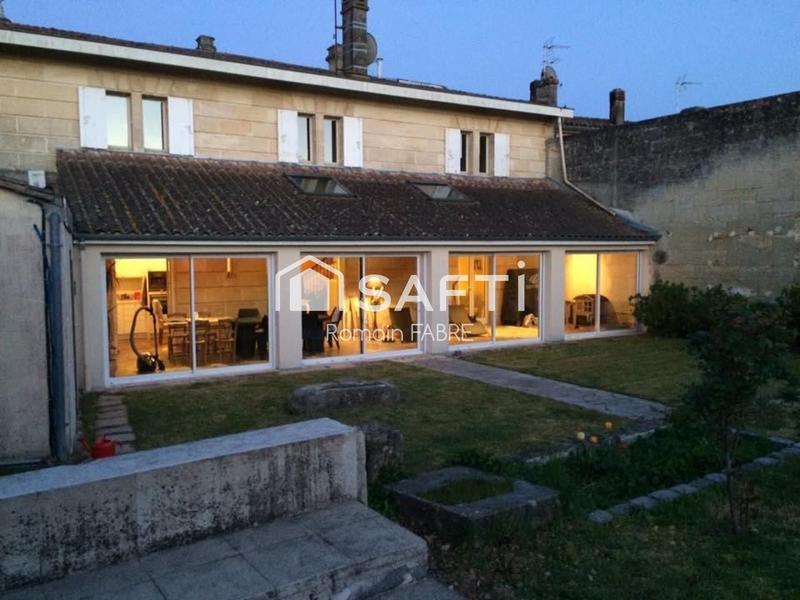 Maison - 307 m² - 7 pièces