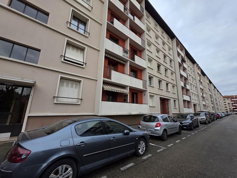 Appartement - 56 m² - 2 pièces