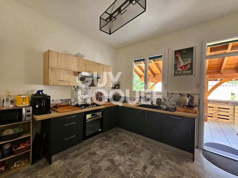 Maison - 145 m² - 6 pièces