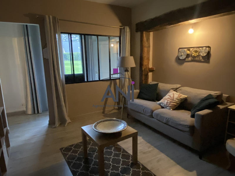 Maison - 242 m² - 11 pièces