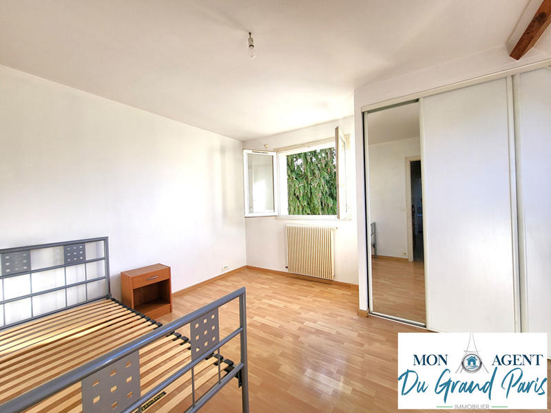 Maison - 163 m² - 8 pièces