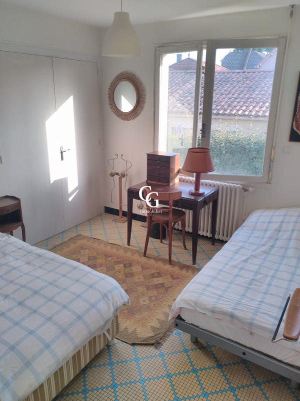 Maison - 93 m² - 4 pièces