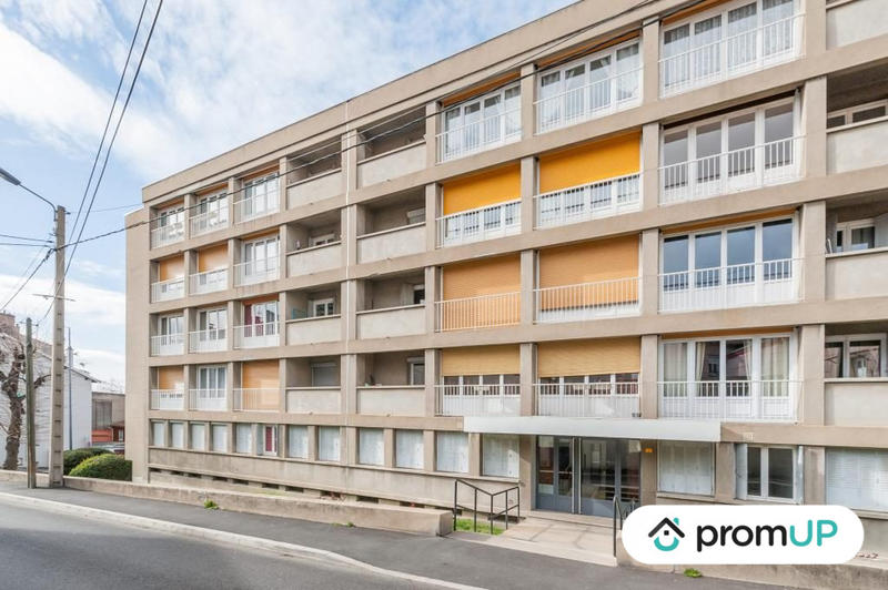 Appartement - 67 m² - 3 pièces